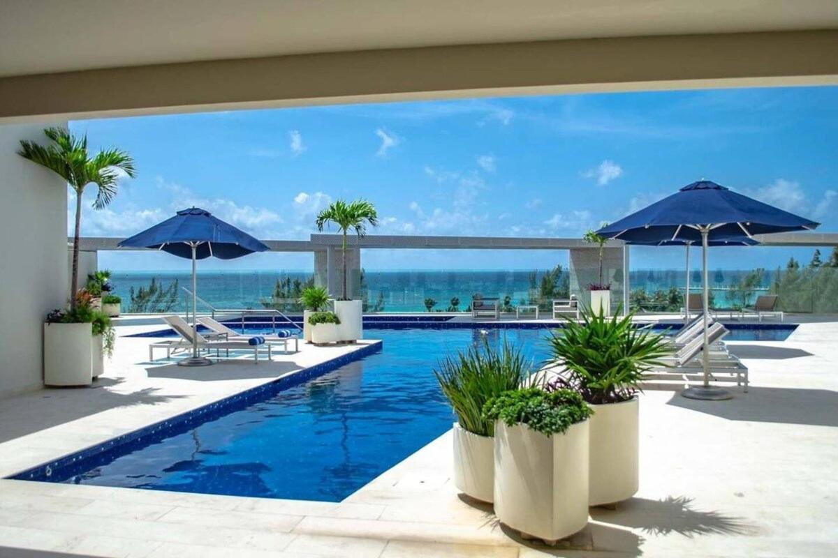 1 Rec. | A Pasos De La Playa | Roof C/vista Al Mar * Playa del Carmen